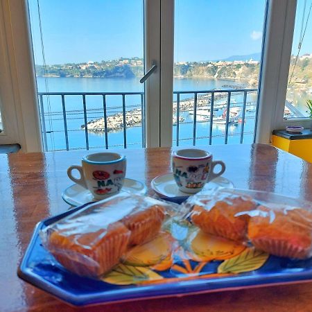 プロチーダLa Casa Azzurraアパートメント エクステリア 写真