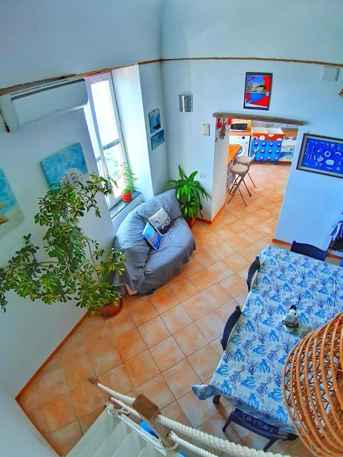 プロチーダLa Casa Azzurraアパートメント エクステリア 写真