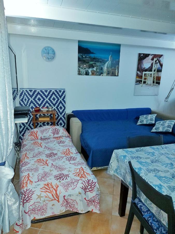プロチーダLa Casa Azzurraアパートメント エクステリア 写真